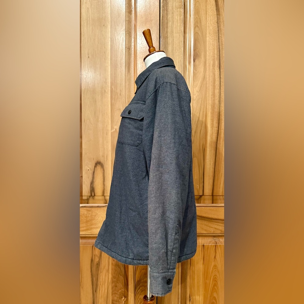 Rugged Elements Quilted Flannel Shacket - Blue/Gr… - image 4